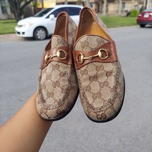 Gucci Logo 7B